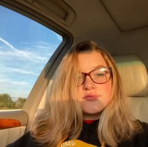 Meet your Posher, Railee